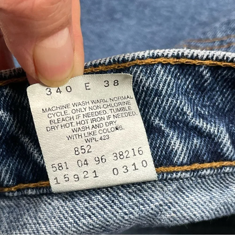 Vintage Levi’s orange label 15921